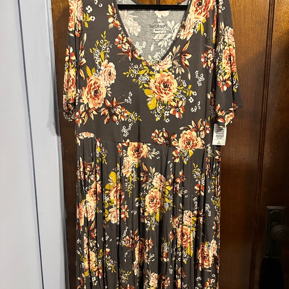 Torrid Floral Midi Dress in Grey